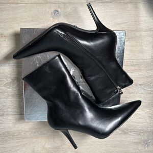 Azalea Wang Black Leather Stiletto Ankle Boots